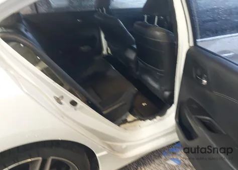 2016 Honda Accord Sport z USA, uszkodzony, nr VIN 1HGCR2F52GA062913